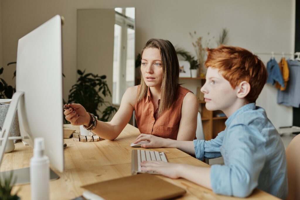 How Parents Can Get Involved in Computer Science Education